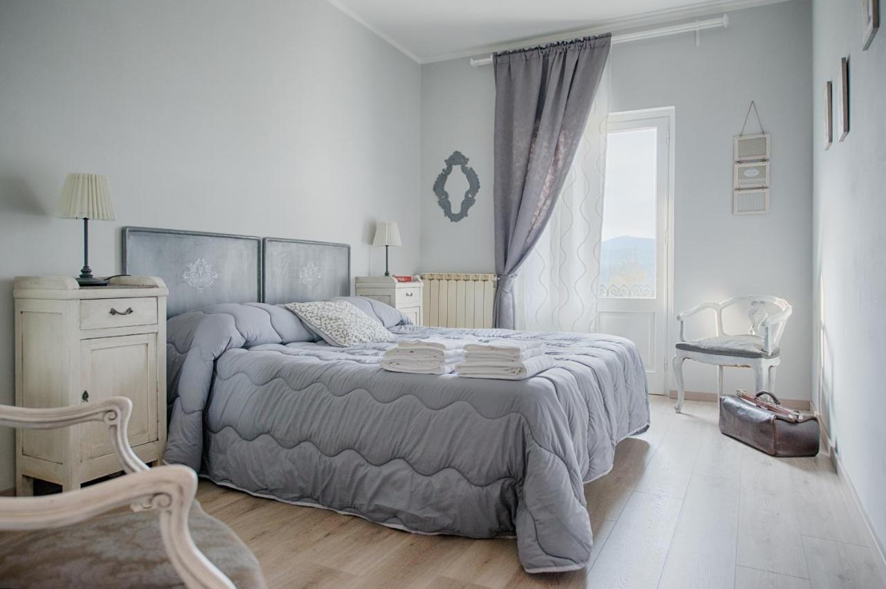 B&B Treinin Gavi Bagian luar foto