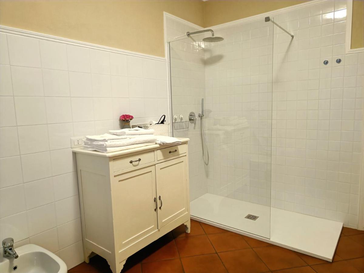 B&B Treinin Gavi Bagian luar foto